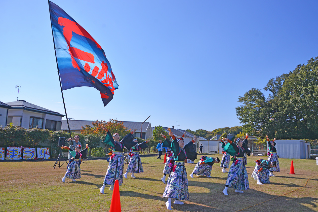 第34回あいなまつり 会場の様子（よさこいダンスチーム Funnyのみなさん）