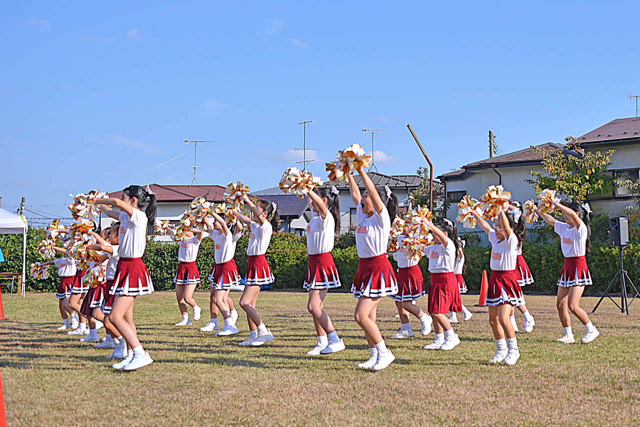 第33回あいなまつり 会場の様子（Daisy's CROWNのみなさん）